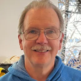 Photo of Douglas Scott
