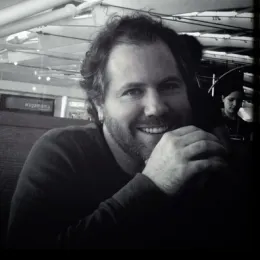 Photo of Damon Holzborn
